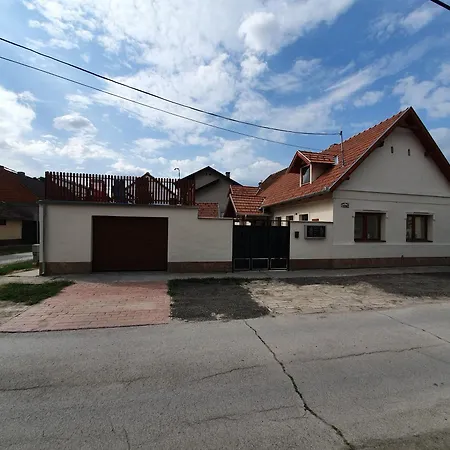 Zlatna * Канижа