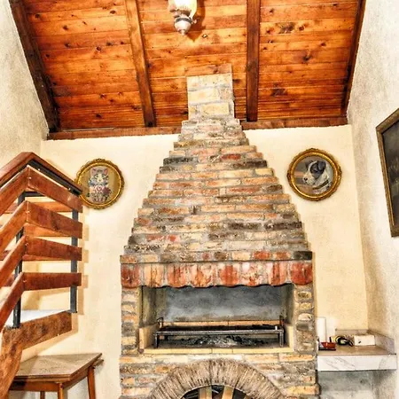 Zlatna Apartamento *