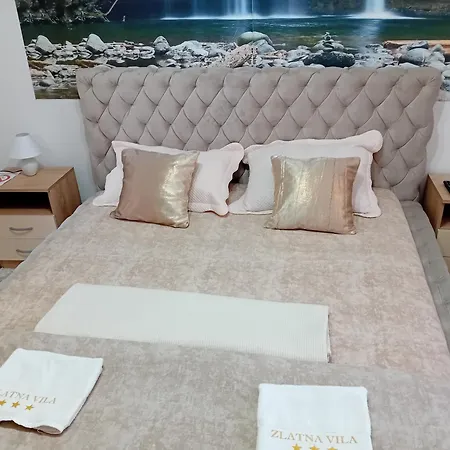 Zlatna Apartamento Kanjiža